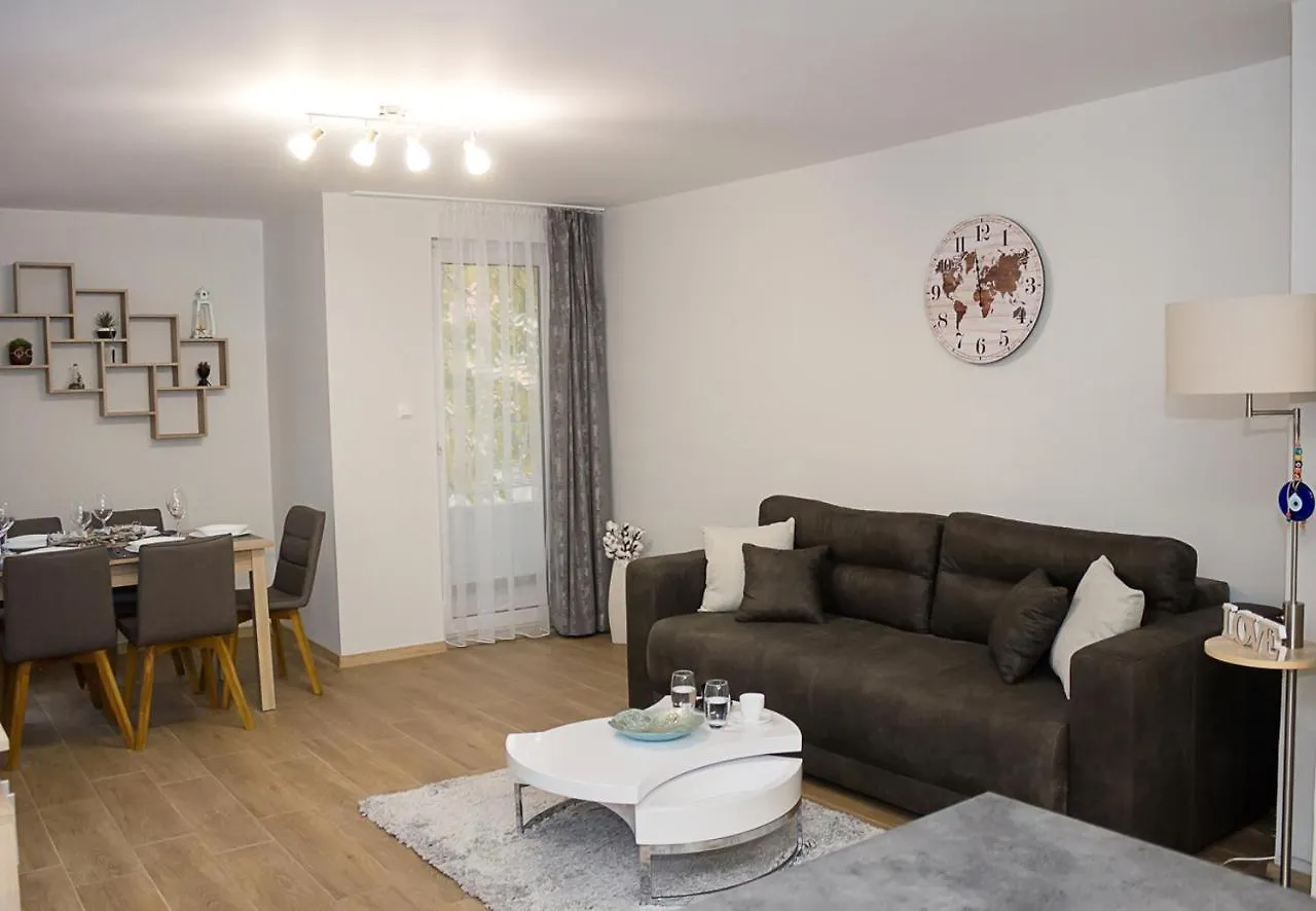 Bright & Spacious 2Bd Apartment In The Top Center Varna